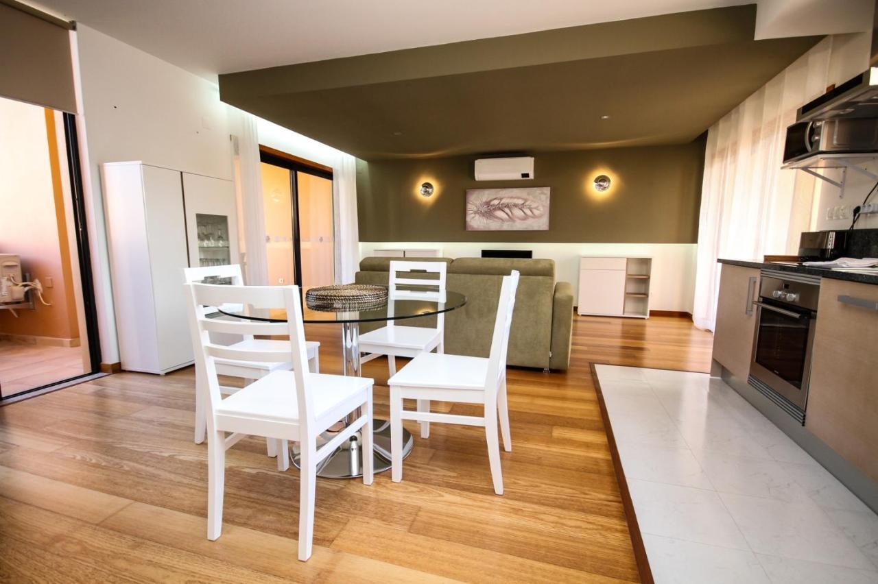 Luxury Apartment - T1 Vue Sur Piscine - Luz エクステリア 写真